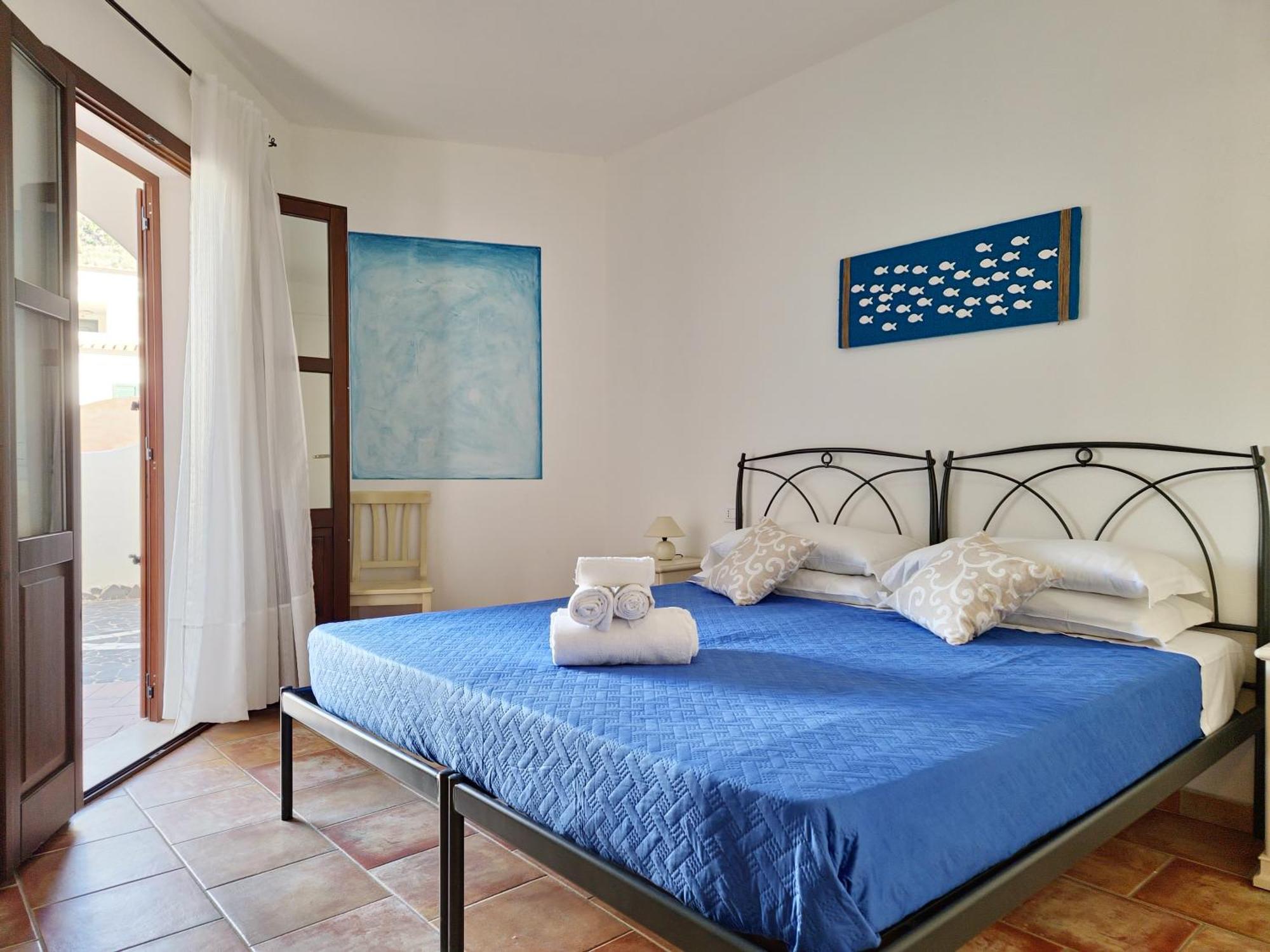 Dommos - Melodie Apartments Cala Liberotto Exterior foto